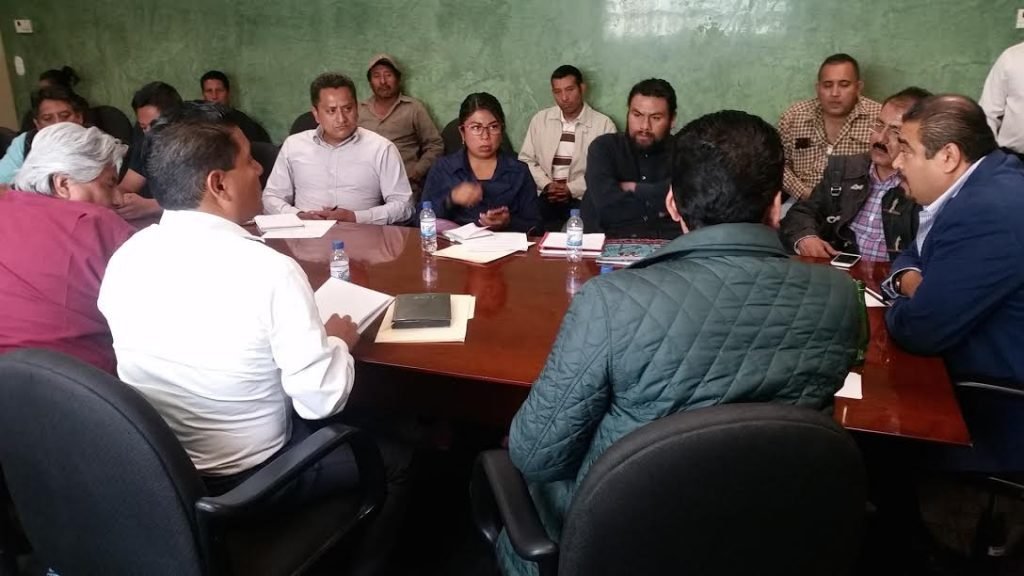 Mantiene SEGEGO diálogo permanente con las organizaciones sociales