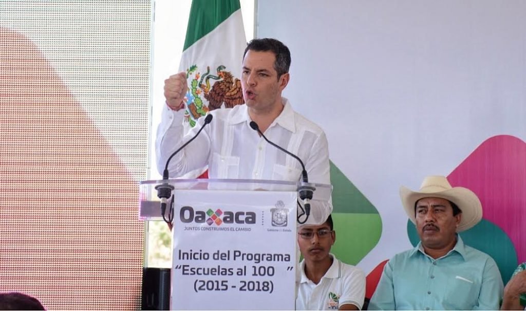 Murat y titular de Inifed arrancan inversión de 2 mmdp en Oaxaca