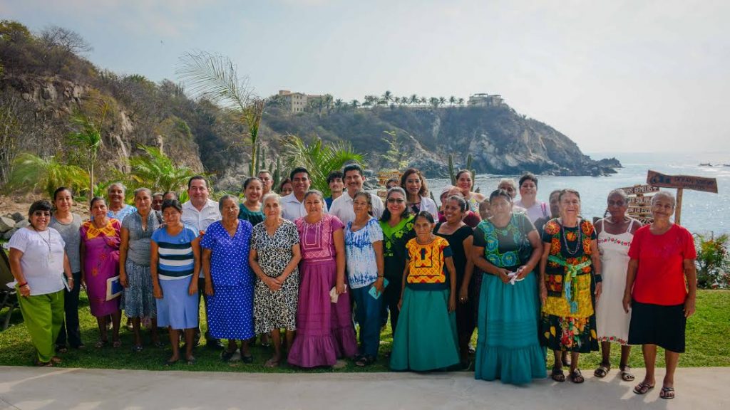 Gobierno de Huatulco da bienvenida a capacitación de Parteras Tradicionales