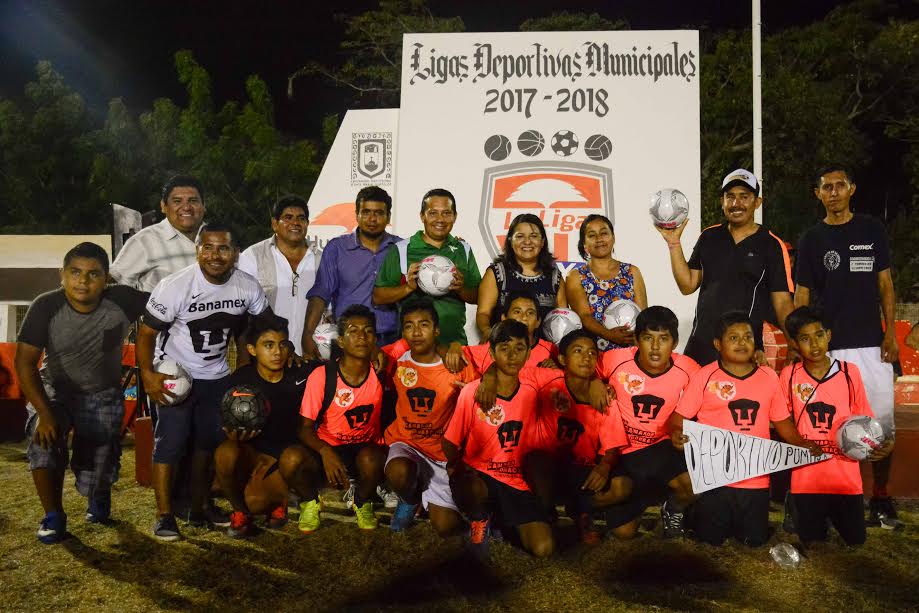 Se inaugura Liga Municipal “Hux” en Santa Cruz Huatulco