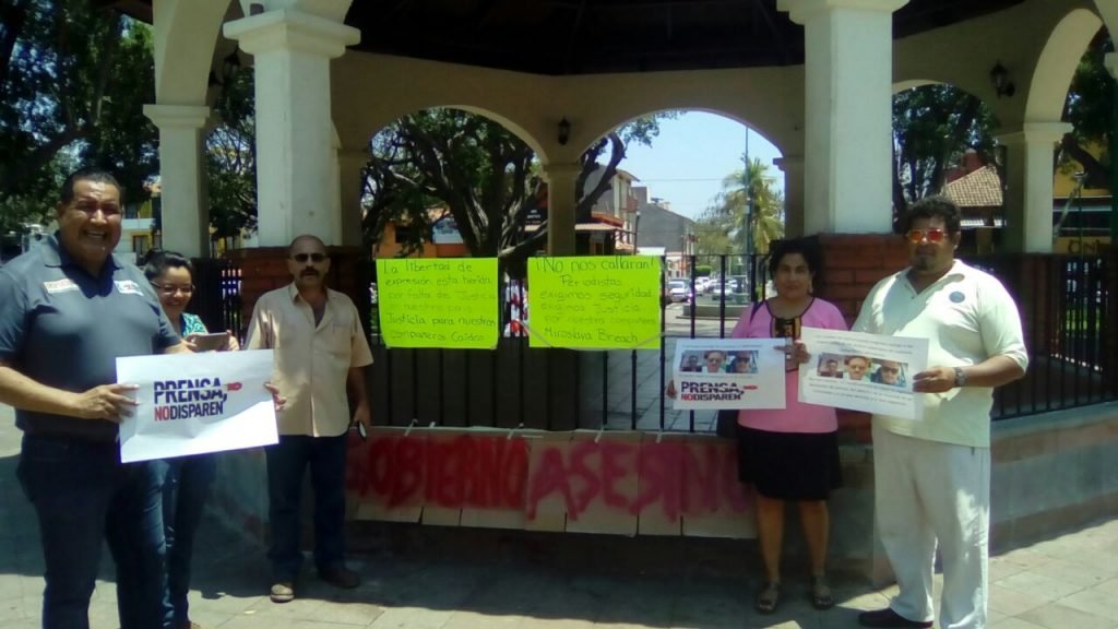 ¡BASTA DE AGRESIONES A PERIODISTAS!