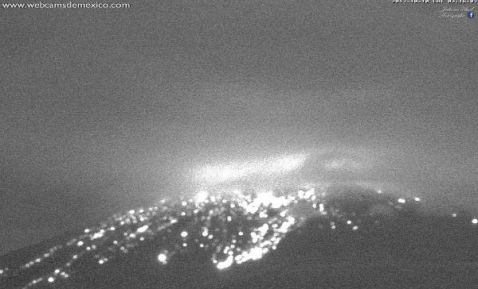 Semáforo del Popocatépetl sigue en amarillo 2