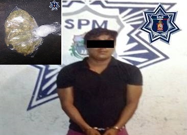 Lo detienen en Zipolite al parecer con Marihuana