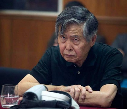 Alberto Fujimori, el dictador que esterilizó contra su voluntad a 331,600 mujeres indígenas en 5 años