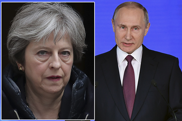Diplomáticos Rusos expulsados por Reino Unido dejan la embajada en Londres
