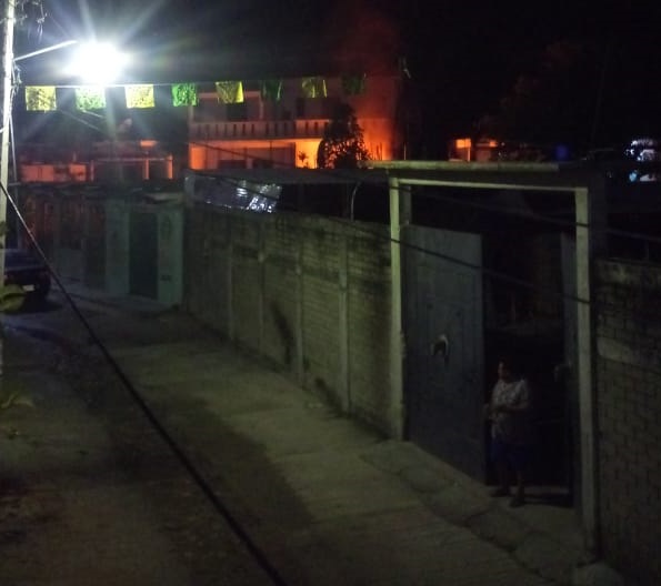 El cuerpo de bombero de Pochutla acudieron al llamado de emergencias