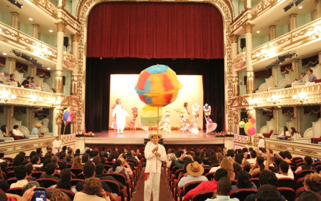 Inicia programa cultural de Guelaguetza en el Teatro Alcalá
