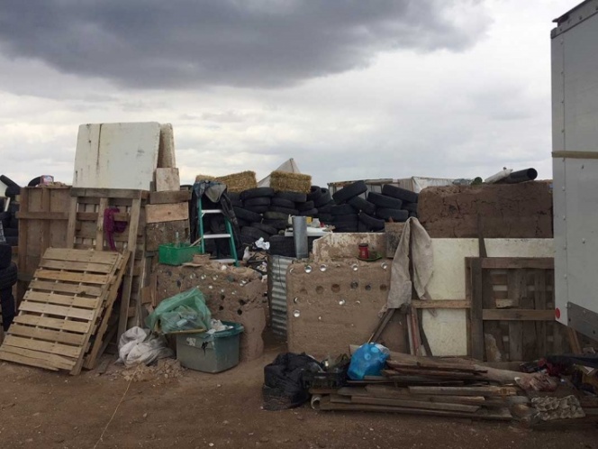 Rescatan a 11 niños esclavizados en desierto de EU