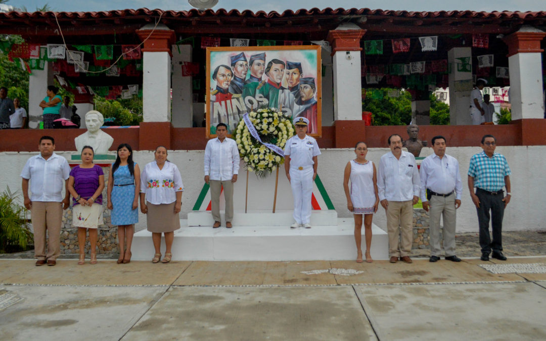 Huatulco conmemora a los Niños Héroes de Chapultepec