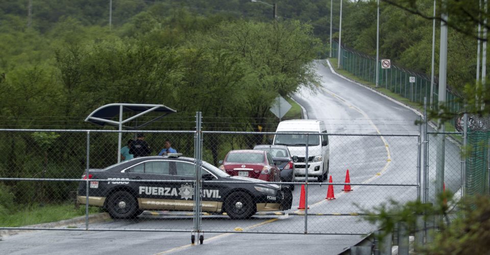 Muere estudiante por herida de bala en la Prepa Tec de Monterrey