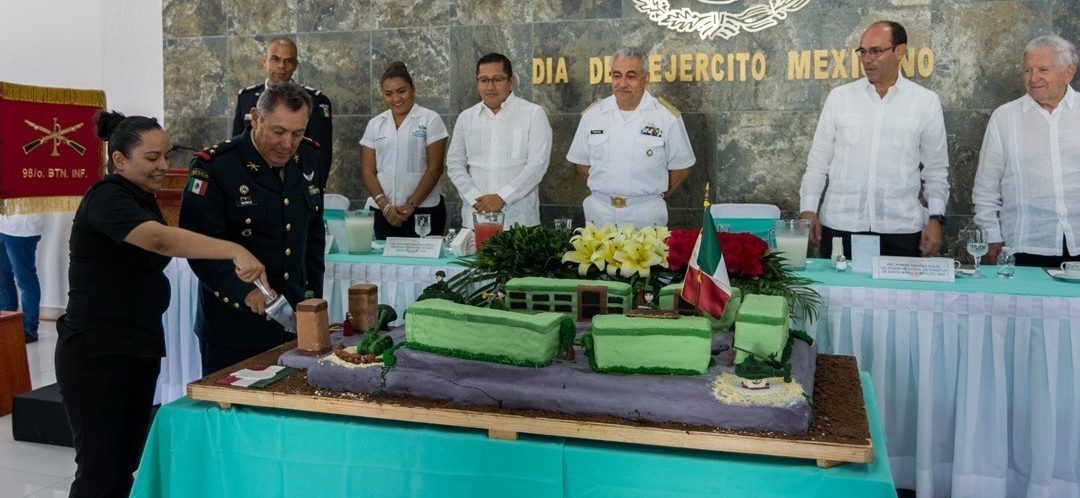 Celebra Ayuntamiento acto conmemorativo al 106 Aniversario del Ejército Mexicano