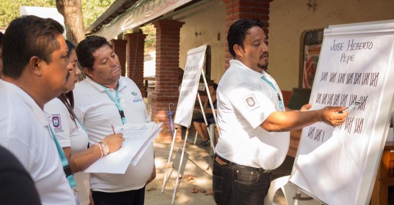 Se realizan con éxito las elecciones de autoridades en las agencias Arroyo Xúchitl y San José Cuajinicuil