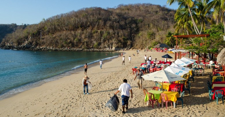 Gobierno Municipal continúa la limpieza de playas