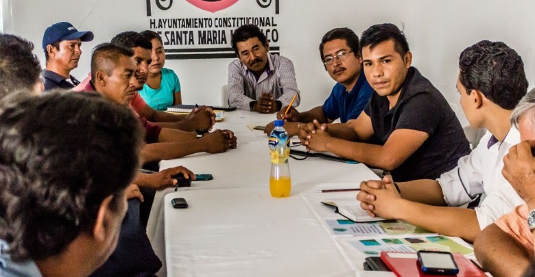 Huatulco vincula a sector pesquero con programas federales