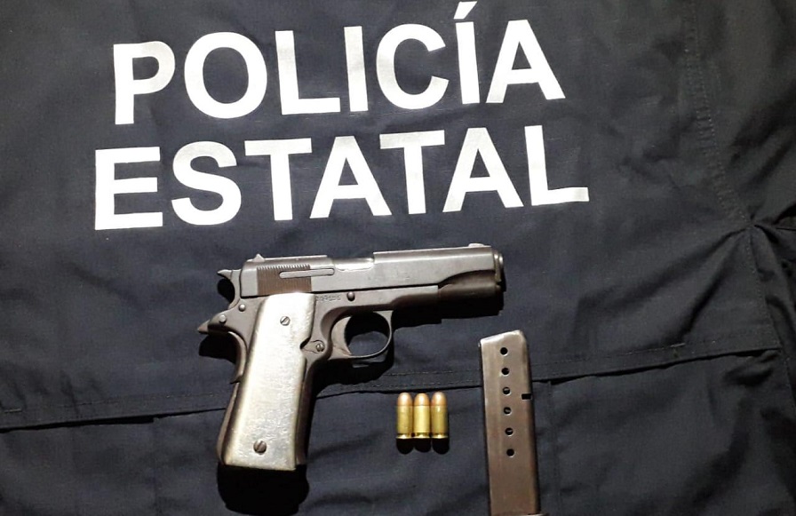 Persona es detenida en posesión de arma de fuego en la Costa.