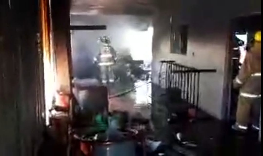 Atienden dependencias explosión de cohetería clandestina en Atzompa