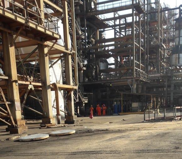 DENUNCIAN TRABAJOS DE.MALA CALIDAD EN REPARACIÓN DE REFINERÍA “INGENIERO ANTÓNIO DOVALI JAIME” DE SALINA CRUZ.