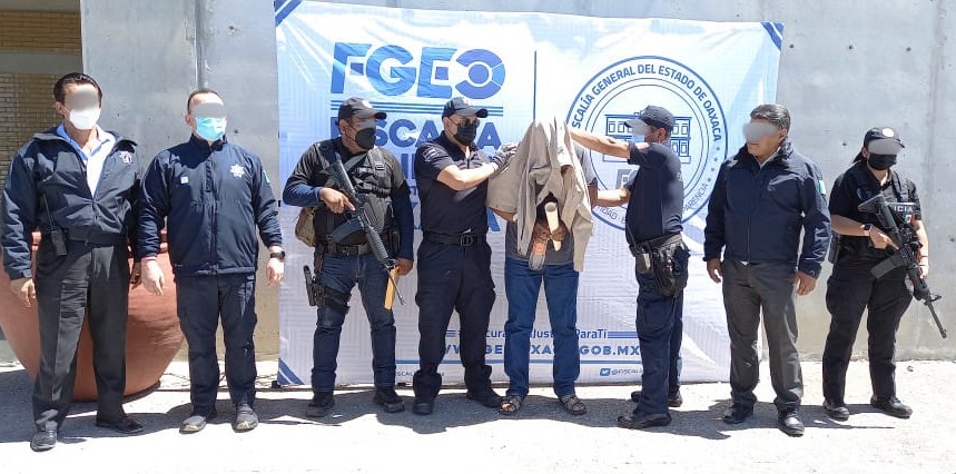 Fiscalía de Oaxaca ejecuta orden de aprehensión a probable operador criminal, objetivo prioritario en la región del Istmo