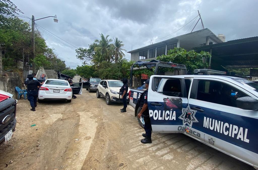 Fiscalía General realiza operativo de seguridad, vigilancia y disuasión coordinada con los tres niveles de gobierno en la Costa de Oaxaca