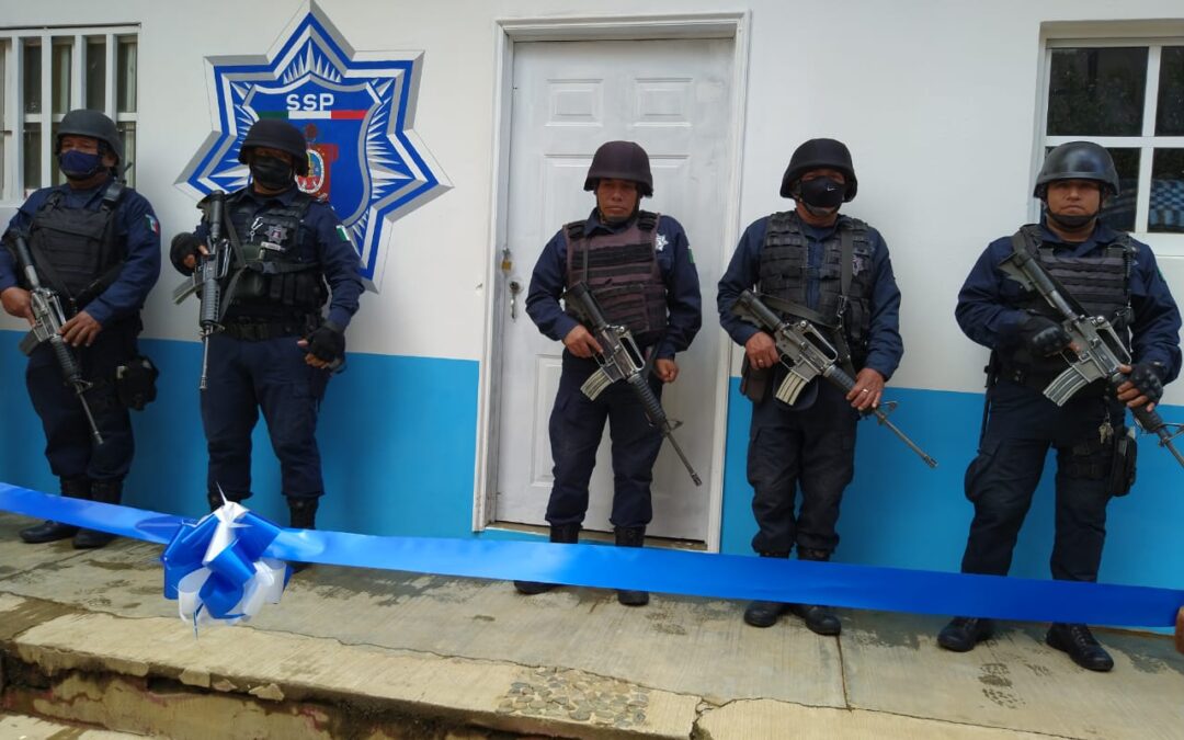Inaugura Baños Noyola destacamento policial estatal en Mazatlán Villa de Flores