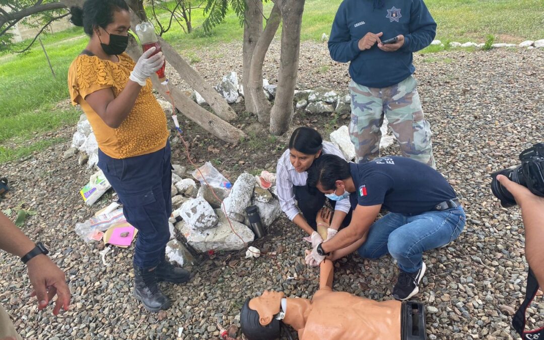 Facilitan SSPO y CEPCO curso de Primeros Auxilios a 13 municipios de los Valles Centrales