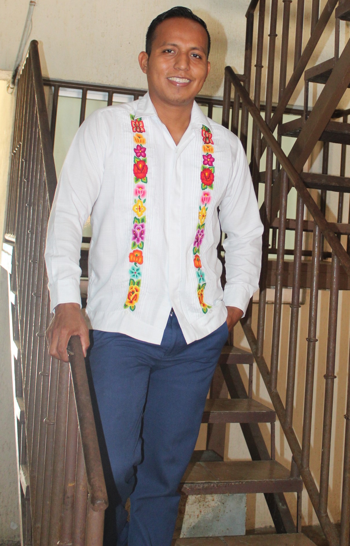 El Dise ador Textil Timoteo D az Gallardo innovando con un estilo