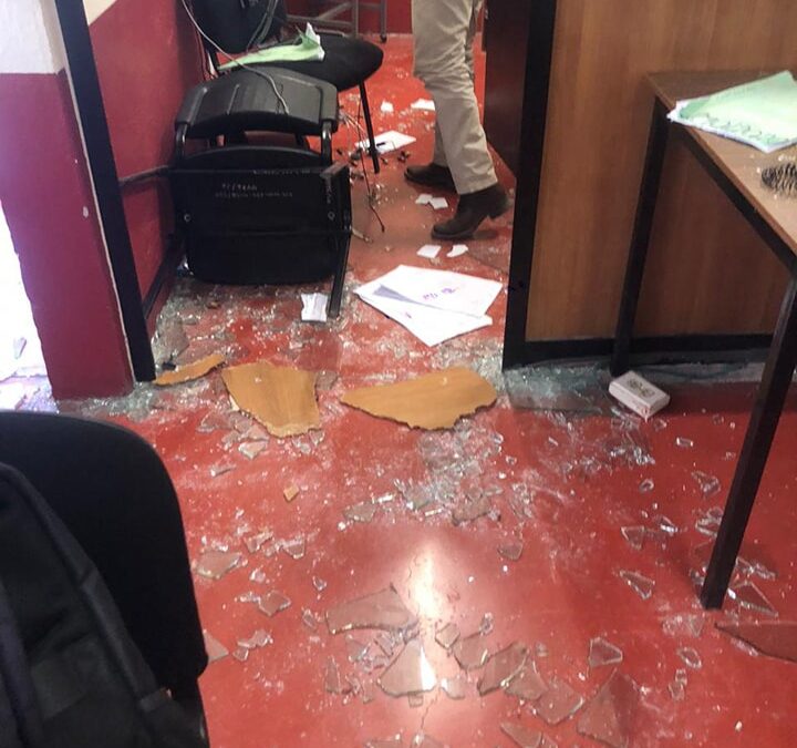 La situación se salió de control en el juzgado civil de Huajuapan