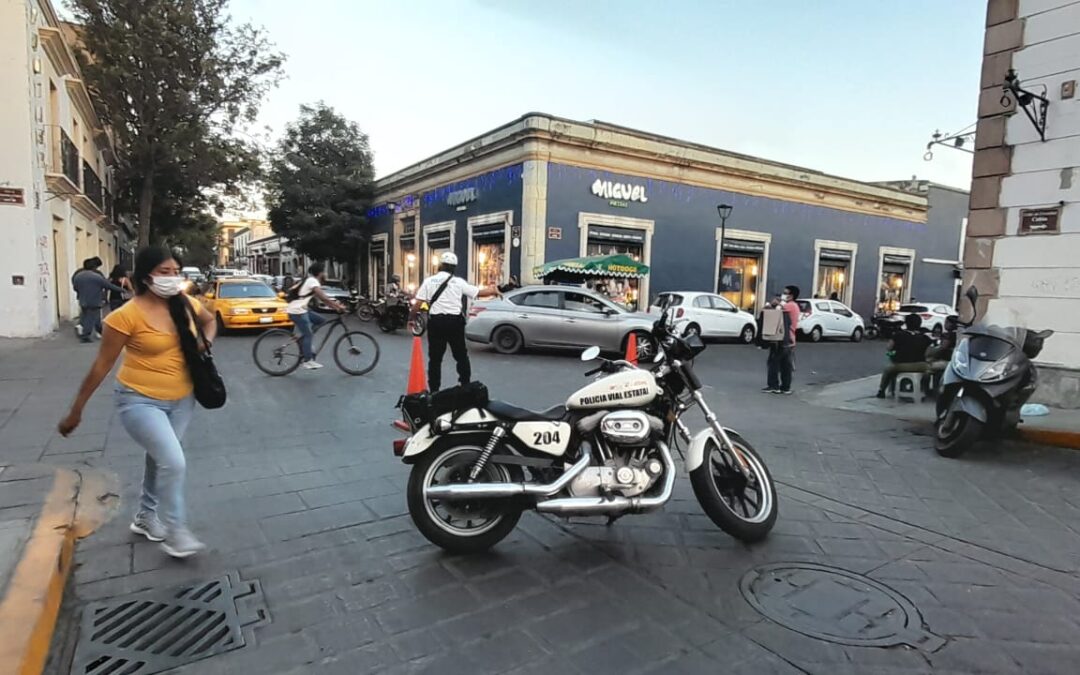 Con Operativo Vial de Semana Santa dan seguridad a viandantes en el Centro Histórico