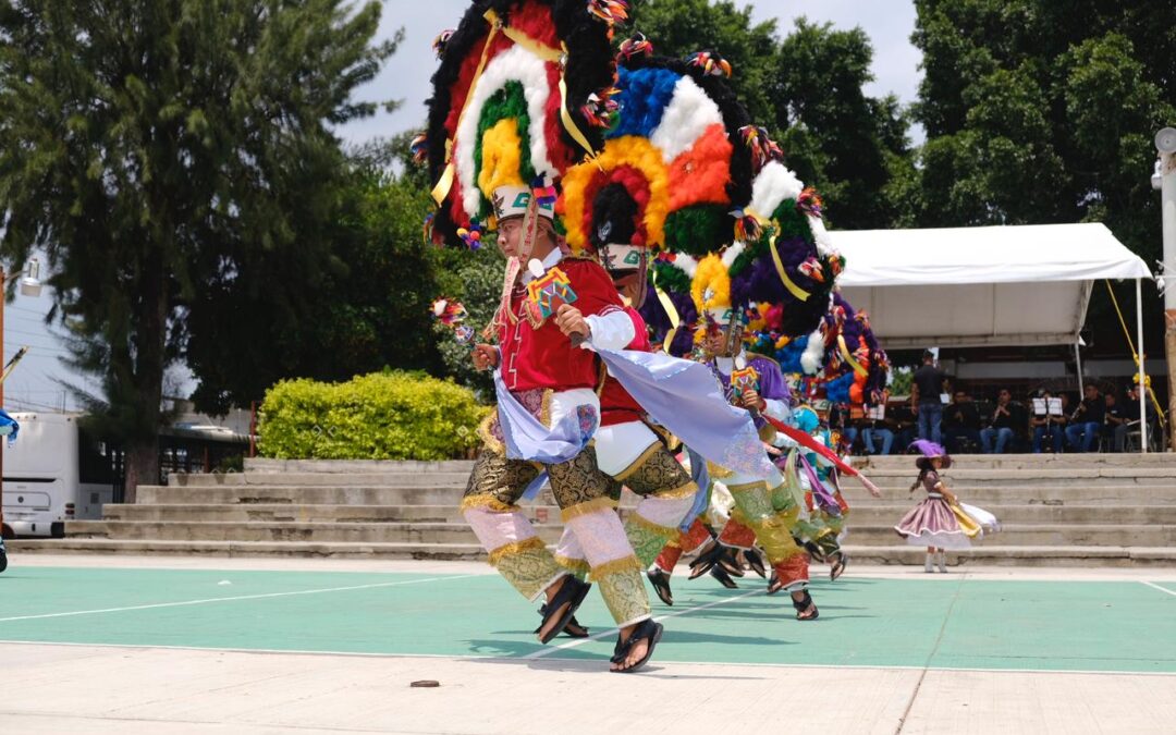  Seculta evalúa riqueza cultural de delegaciones para la Guelaguetza 2023