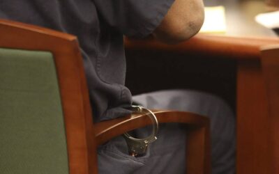 Dan 25 años de cárcel a ginécologo “depredador”; más de 200 pacientes lo denunciaron por abuso sexual