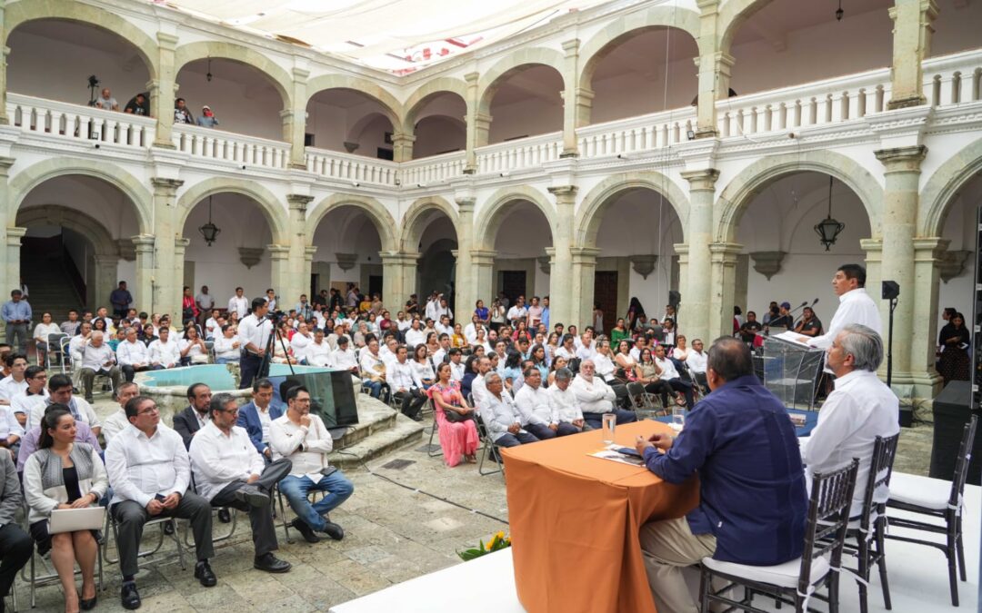 Convoca Salomón Jara a comunidad de la UABJO a fortalecer alianza por la educación superior