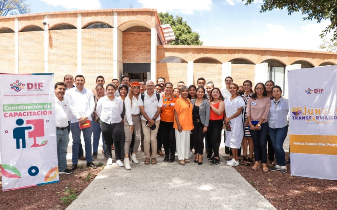Emprende DIF Oaxaca acciones para prevenir la violencia en contra de las niñas, adolescentes y mujeres