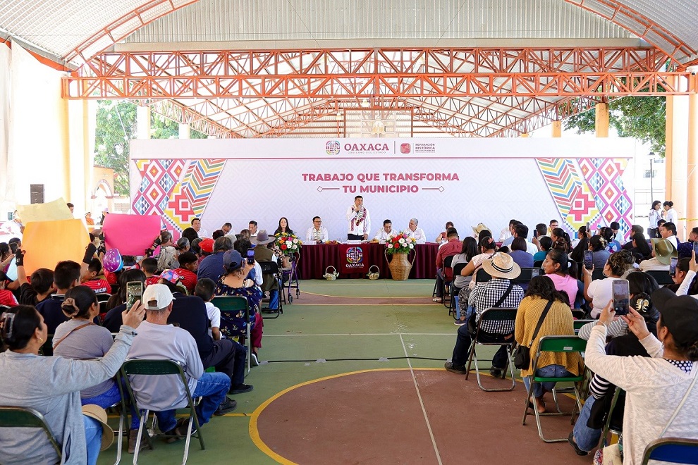 Impulsa Gobierno de Oaxaca la transformación en Ayoquezco de Aldama