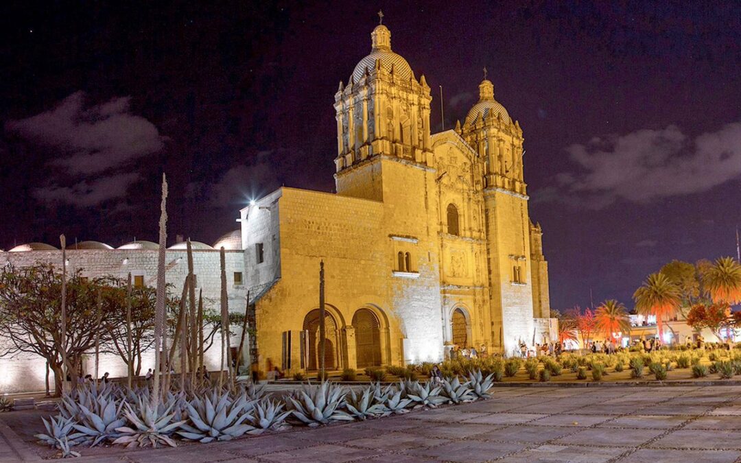 El templo de Santo Domingo de Guzmán, un emblema de Oaxaca y de México y el Restaurador de Arte Miguel Guzmán Sandoval.