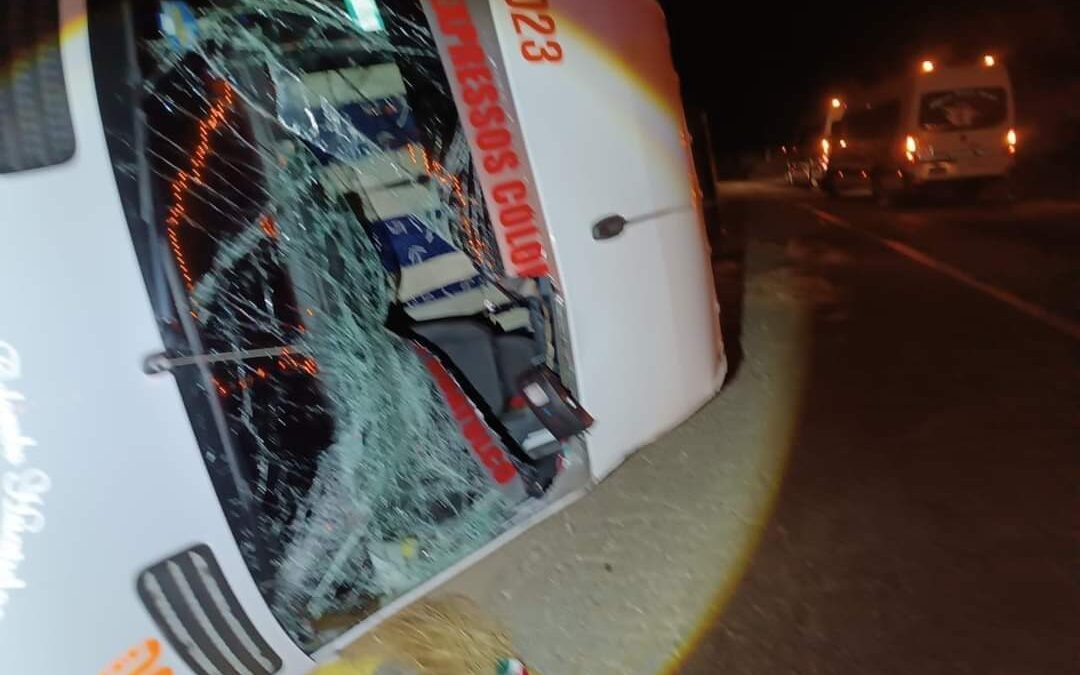 Esta madrugada accidente pasando el Puente el Vigia