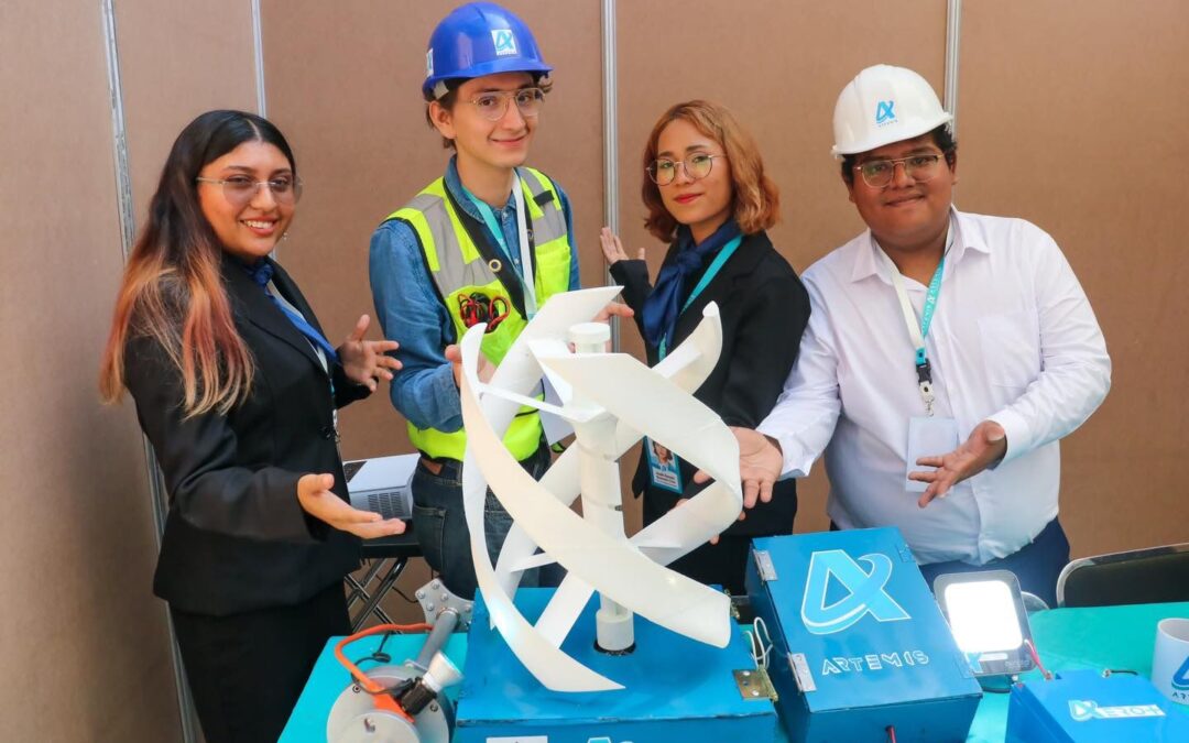 Destaca estudiantado de la UTVCO en concurso Oaxaca Emprende 2024