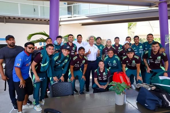 Huatulco recibe con entusiasmo a la Selección Nacional de Fútbol de Playa 🏆 ️