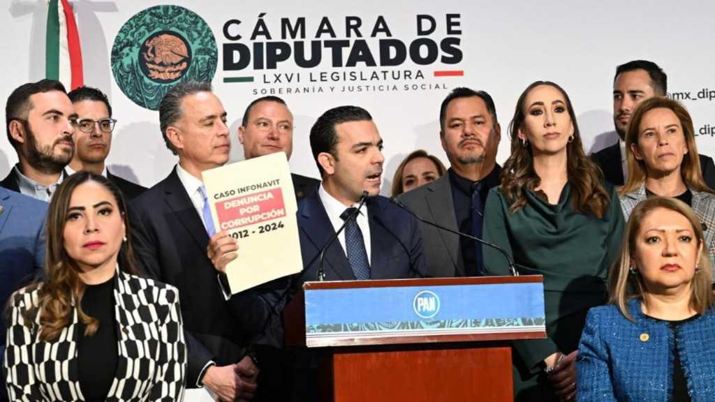 Diputados del PAN, Denuncian a Alejandro Murat ante Fiscalía General de la República por desvío de 5 mil Millones de pesos en INFONAVIT