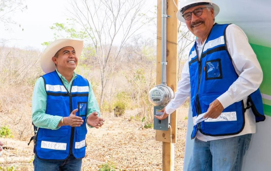 ¡La electrificación del programa FSUE llega a Huatulco!