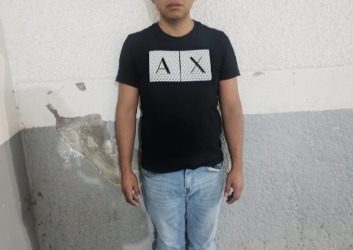Por posible delito contra la salud, Policía Turística detuvo a masculino en Centro Histórico de Oaxaca.