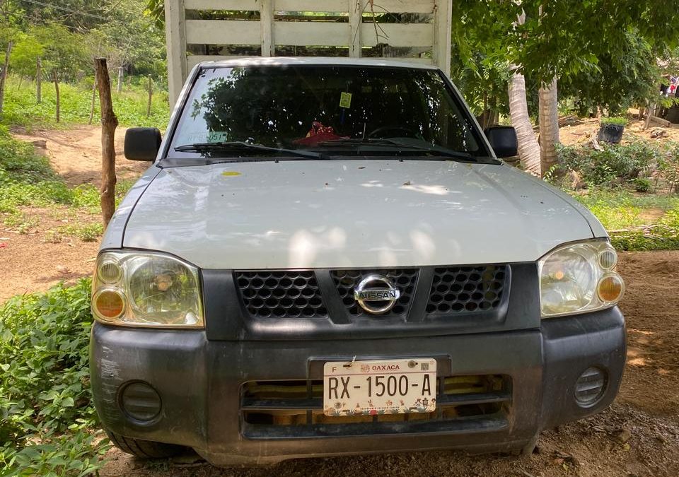 Roban camioneta a campesino de Tonameca en Miahuatlán de Porfirio Díaz, Oaxaca.