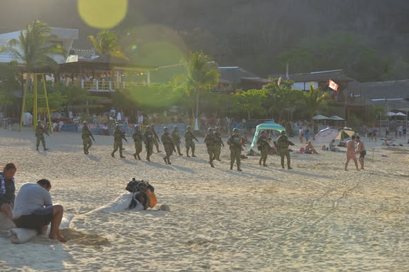 Ejercito Mexicano presente en Huatulco
