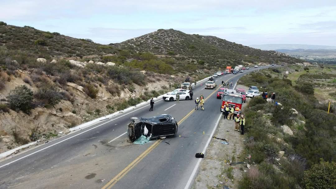EMBOSCAN Y AS3SIN4N A FAMILIA DE LÍDER DEL CJNG EN TECATE.