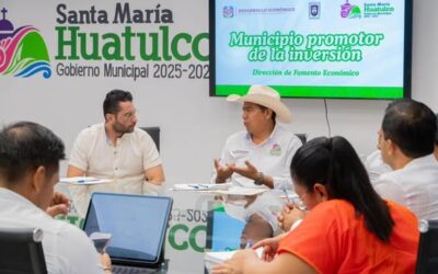 Reunión de trabajo para fortalecer el proyecto “Municipio Promotor de la Inversión” en Huatulco