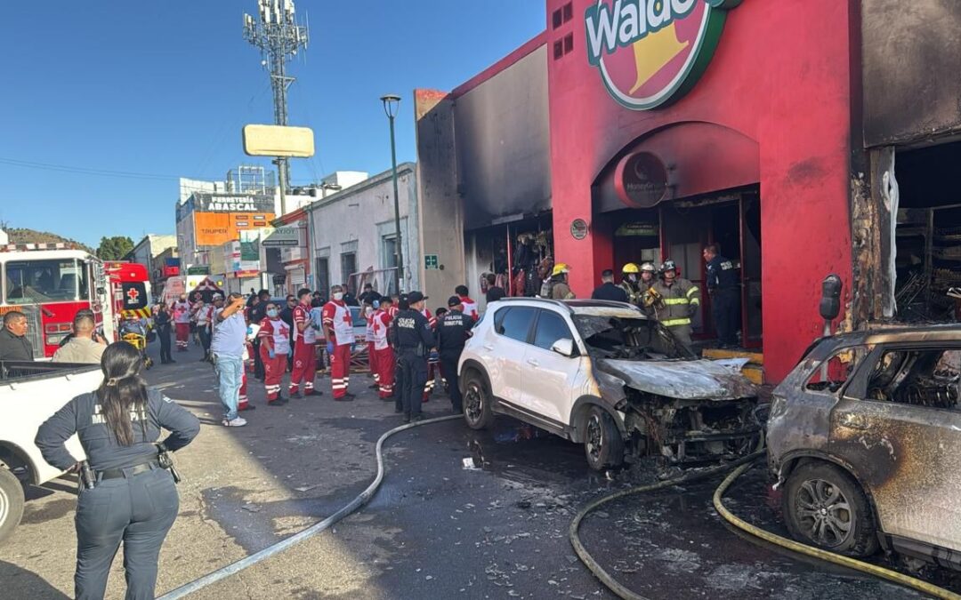 Confirman 23 fallecidos, entre ellos niños, por explosión en tienda Waldo’s de Hermosillo; investigan posible falla eléctrica