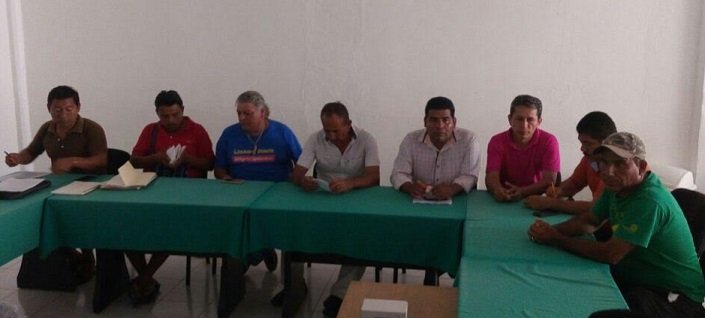 Levantan bloqueo pescadores de las Negras, Mixtepec,