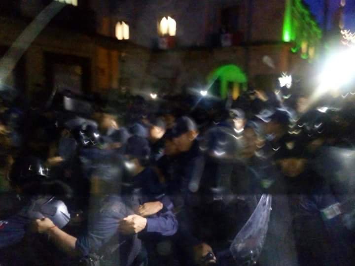 Condena Gobierno de Oaxaca incidente de violencia perpetrado por un grupo minoritario del magisterio