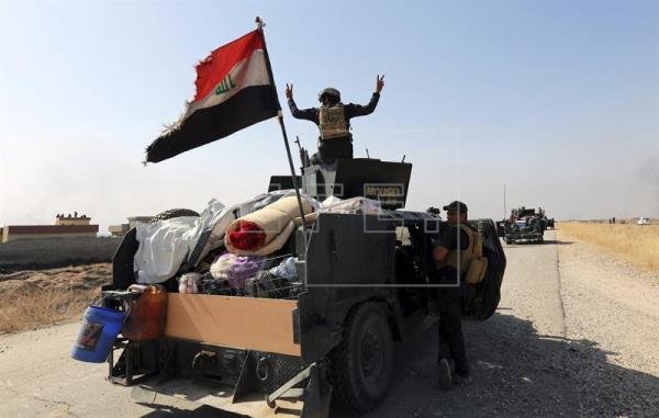 El EI vuelve a ceder terreno en Irak en una nueva acometida hacia Mosul