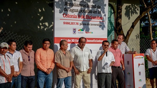 Inaugura Darío Pacheco ampliación de red de agua potable en Col. 8 de Diciembre