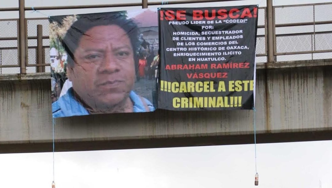 Retienen a Codedi en Miahuatlan para que no siga afectando a los Oaxaqueños